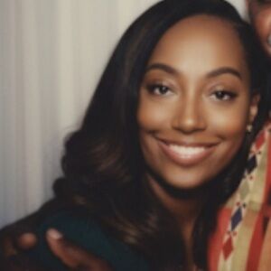 Meet your Posher, Maya